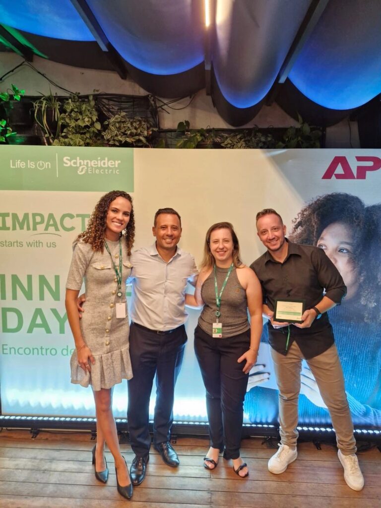 A Schneider Electric promoveu recentemente o evento INNOVATION DAY Encontro de Canais IT 2024 em São Paulo