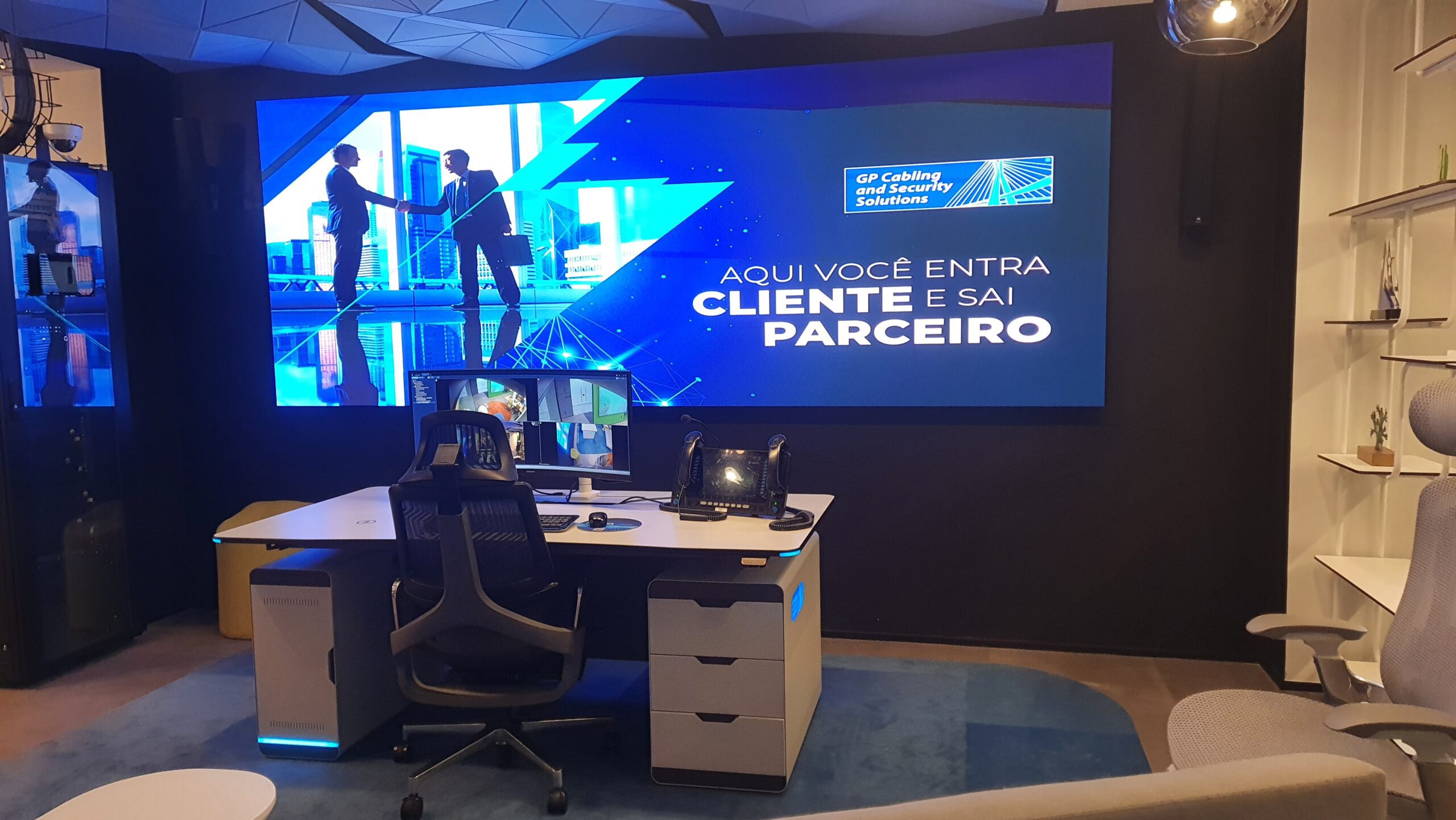 O GP Cabling Solution Center chega com o conceito One Stop Shop, onde os profissionais encontram todas as soluções em um só lugar.