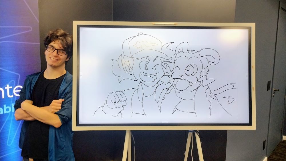 Daniel Coral visitou o Solution Center e usou a tecnologia da tela Samsung FLIP para mostrar seu talento aliado à tecnologia