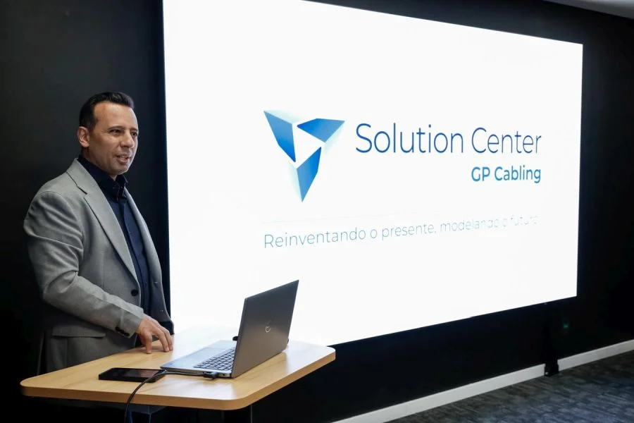A palestra “Como otimizar compras, reduzir custos, mitigar riscos e ganhar escala com o One Stop Shop”