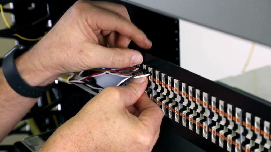 Solução Constellation da Commscope leva conectividade robusta aos ambientes